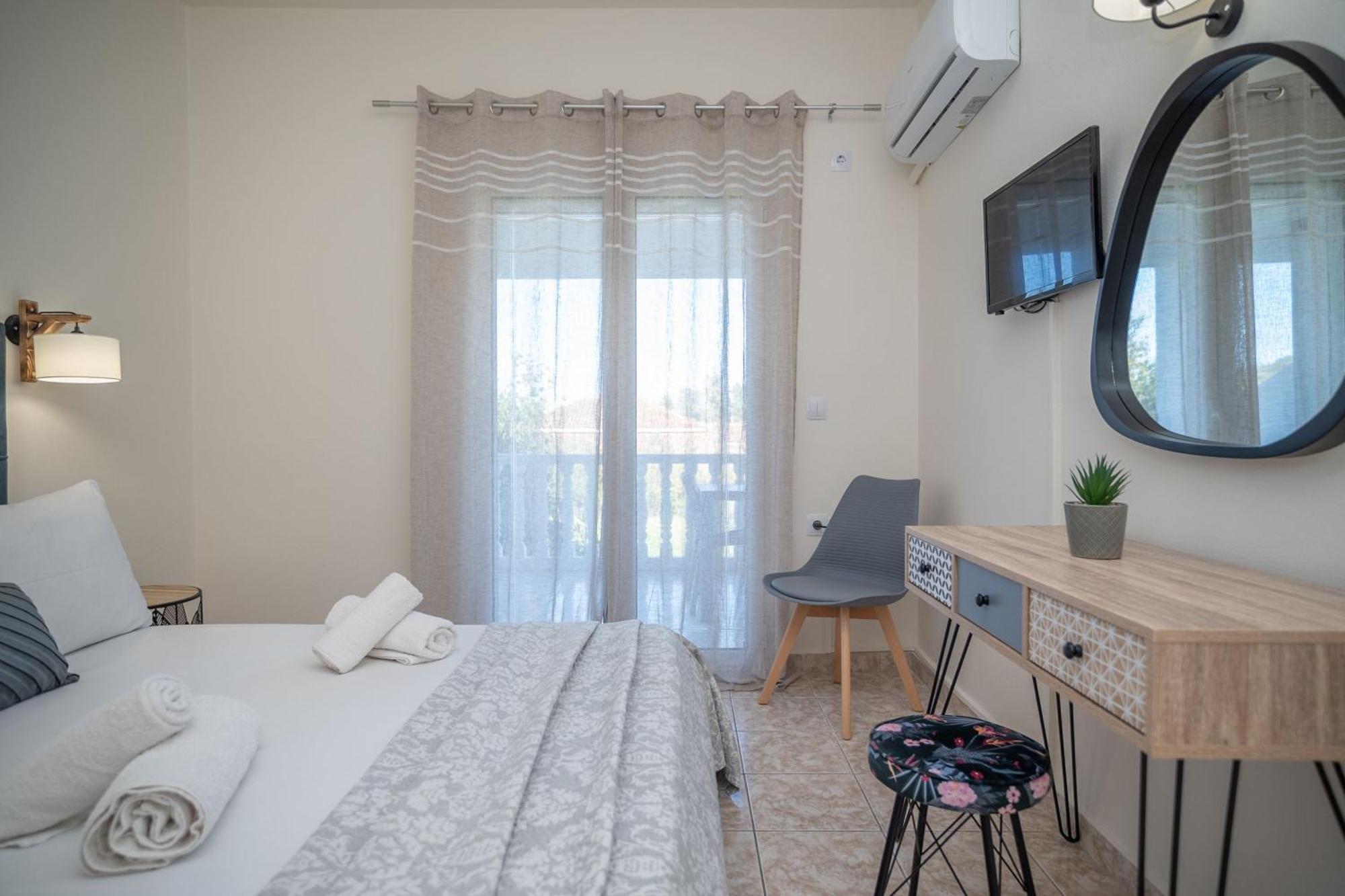 Kamara Apartments Alykanas  Exterior foto