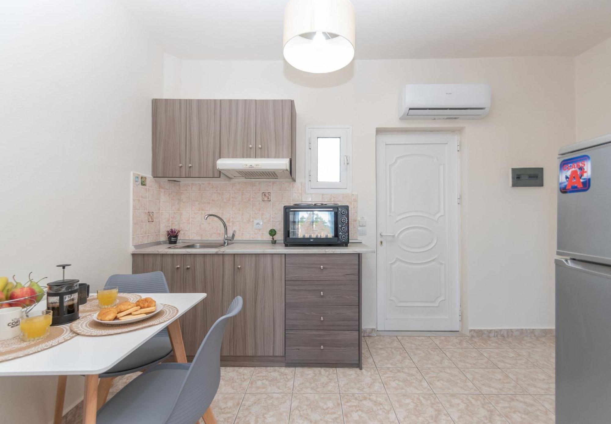Kamara Apartments Alykanas  Exterior foto